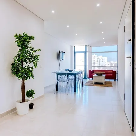 Janine - 50 Meters To The Beach - Apartment Quarteira