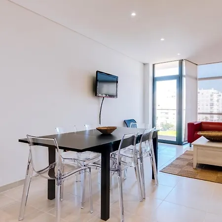 Janine - 50 Meters To The Beach - Apartamento Quarteira
